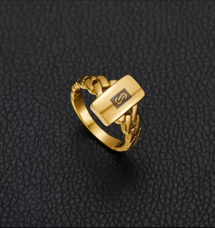 Gold S-Logo Handmade Gold-Plated Stainless Steel Ring – Unisex Hip-Hop Essential! Crafted with premium stainless steel, it’s waterproof, anti-allergic and fade-proof, perfect for streetwear lovers or as a cool holiday gift. Sizes 6-11 available.